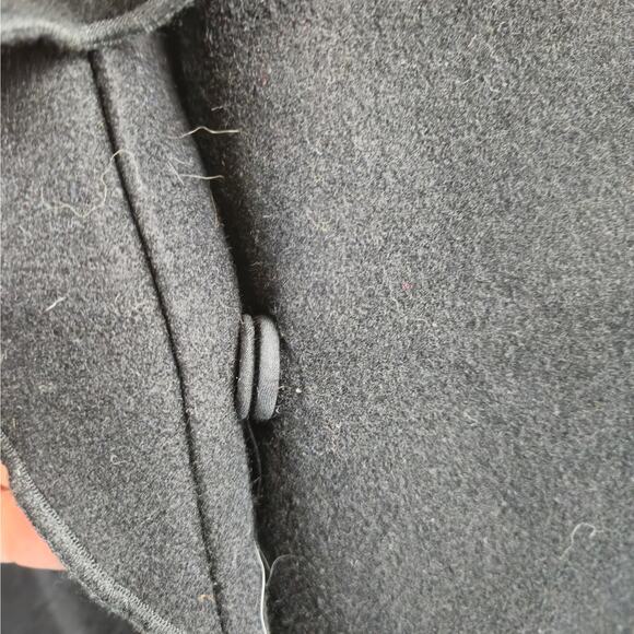 T Tahari Kate Wool Blend Overcoat Ruffle Black Size 2X - Picture 4 of 8